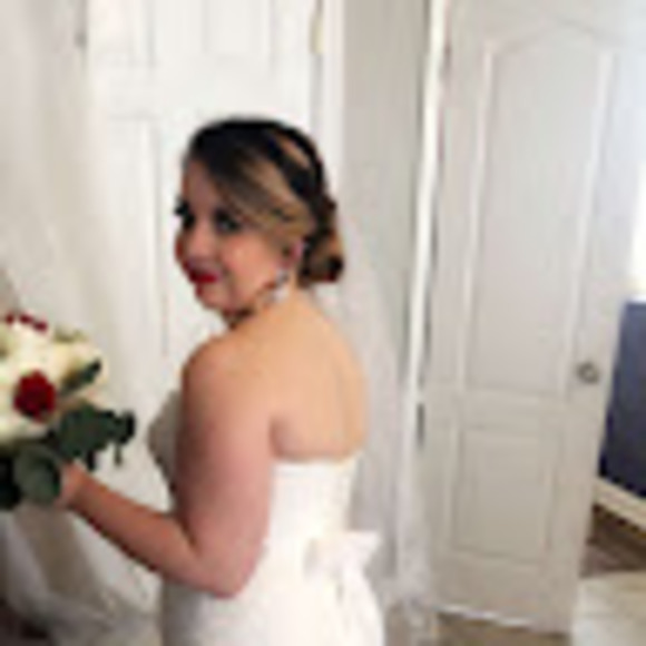 Meet your Posher, Kelly - Picture 1 of 1